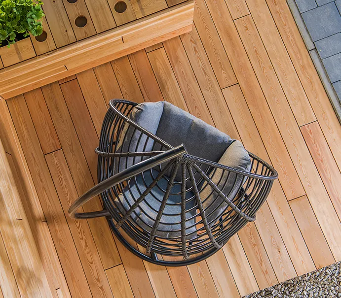 Small Backyard Decking